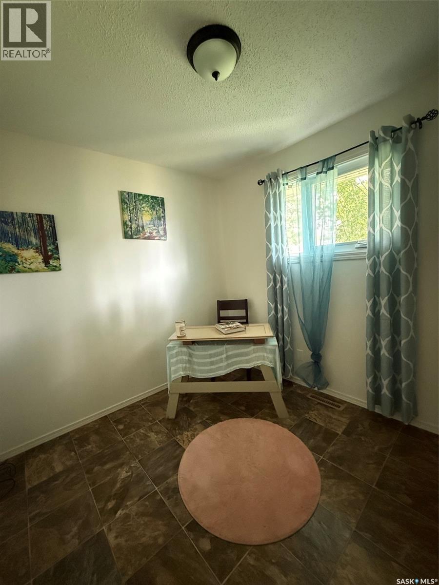 504 4th STREET W - Image 8