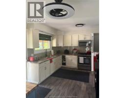 2pc Bathroom - 46 Ottawa Drive, Chatham, ON N7L2J6 Photo 8