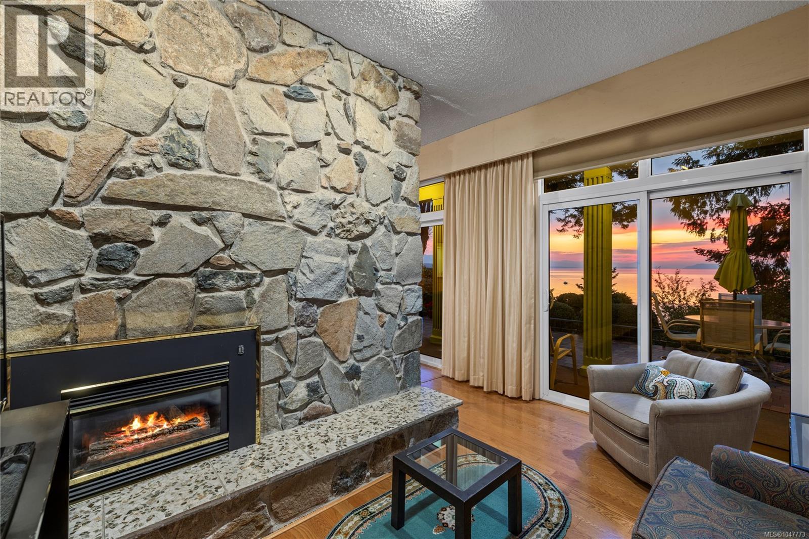 489 Bayview Terr - Image 25
