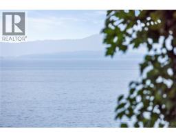 489 Bayview Terr, Qualicum Beach, BC V9K1G3 Photo 41