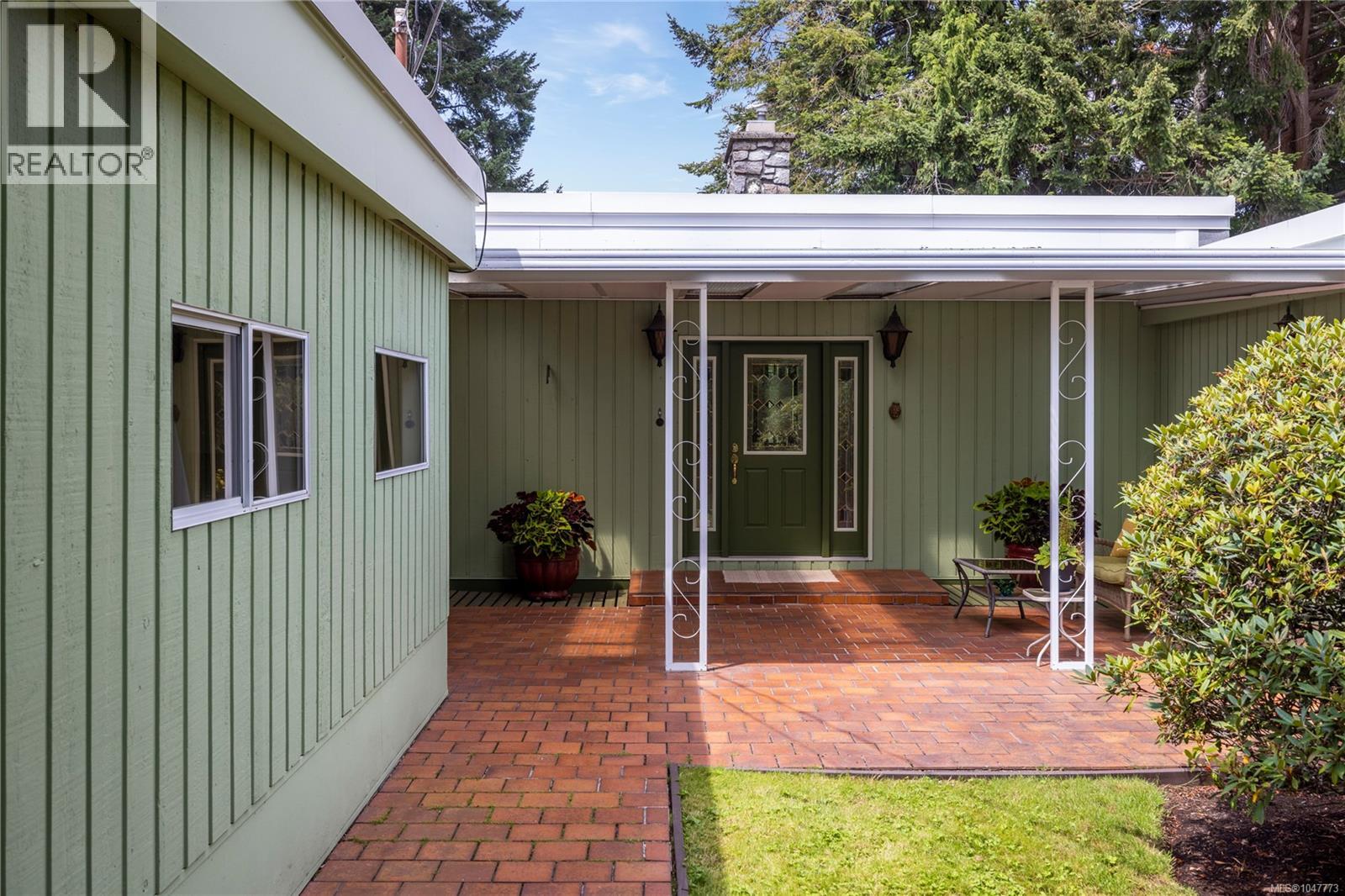 489 Bayview Terr - 63