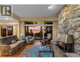 489 Bayview Terr, Qualicum Beach, BC V9K1G3 Photo 26