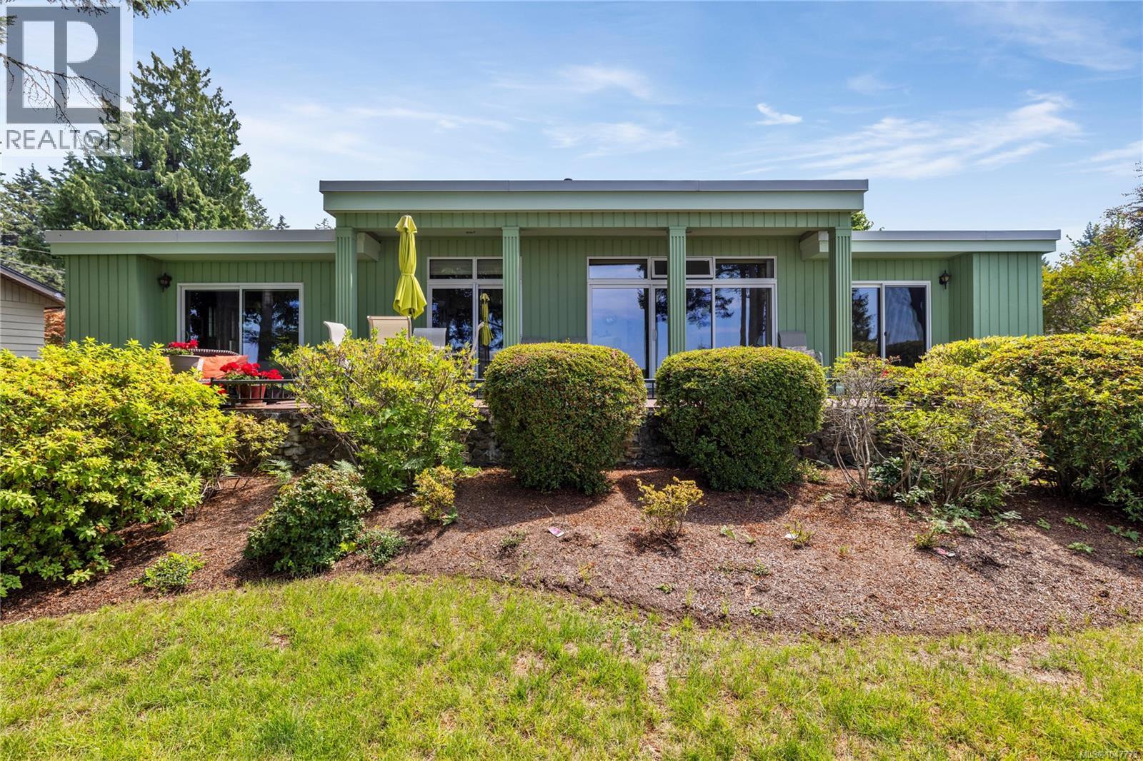 489 Bayview Terr - 1