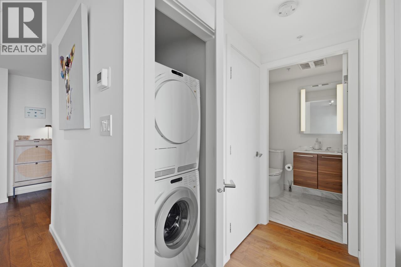 802 8488 CORNISH STREET, Vancouver