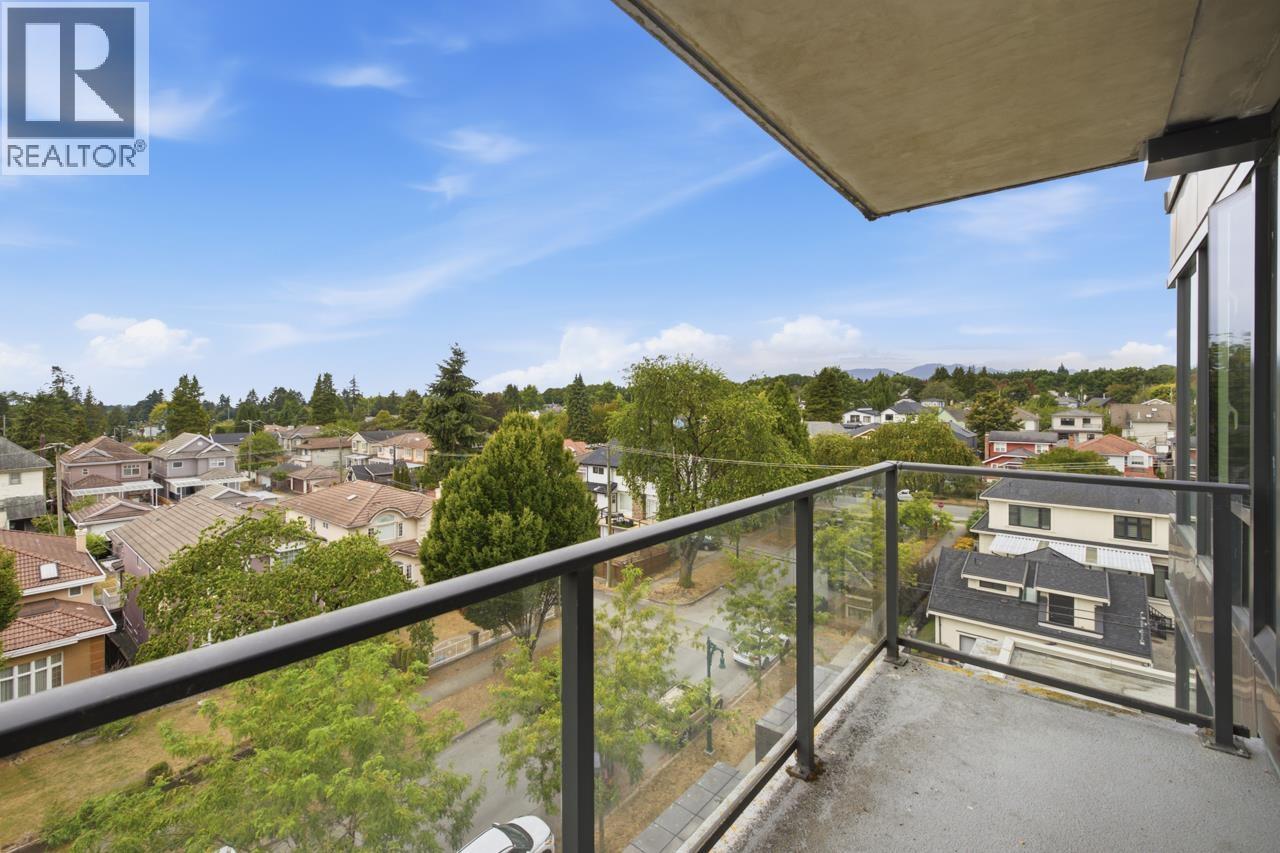802 8488 CORNISH STREET, Vancouver
