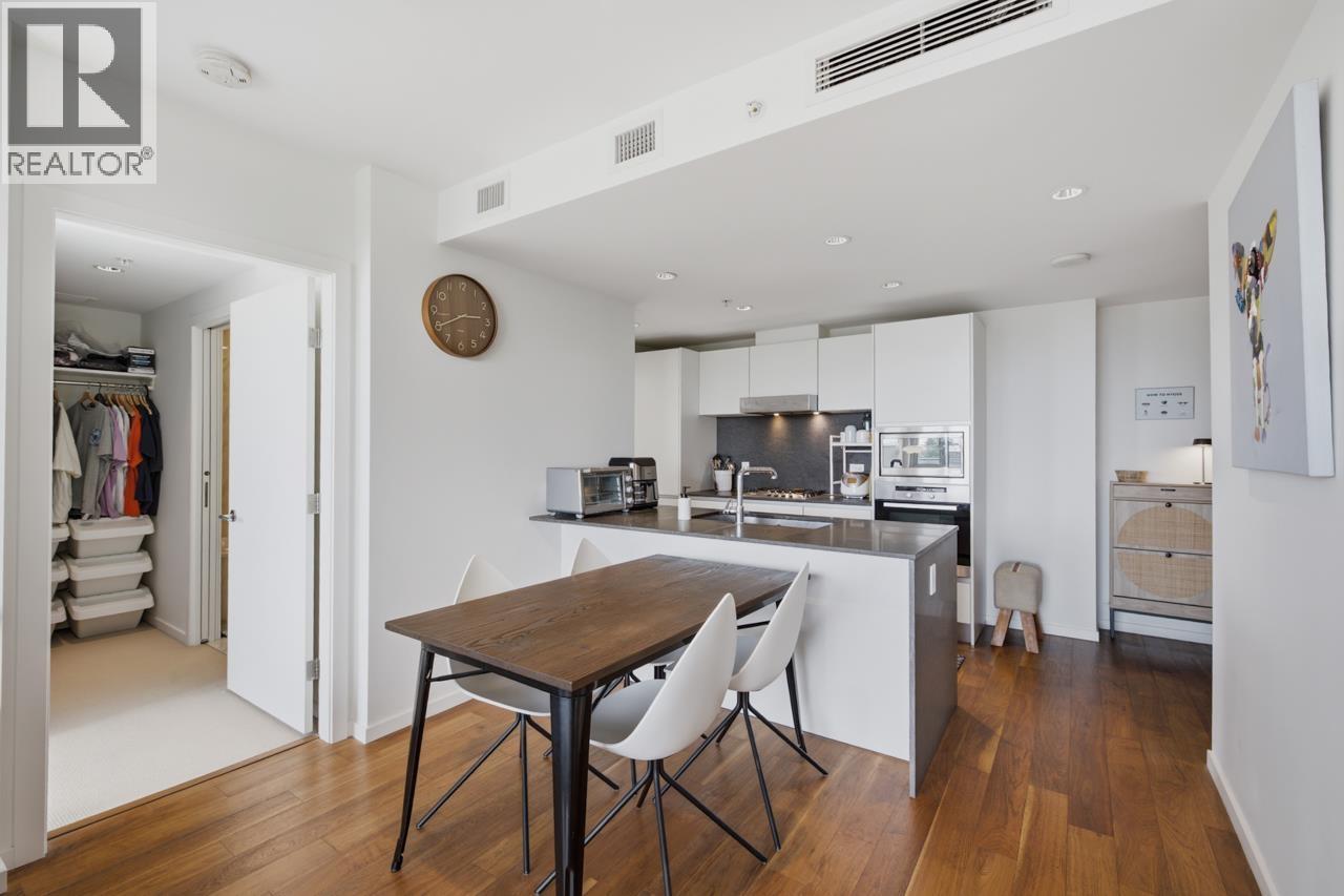 802 8488 CORNISH STREET, Vancouver