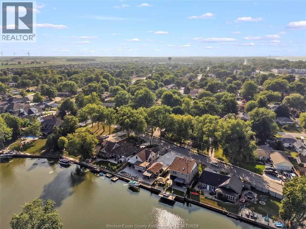 276 WEST BELLE RIVER ROAD - Image 29