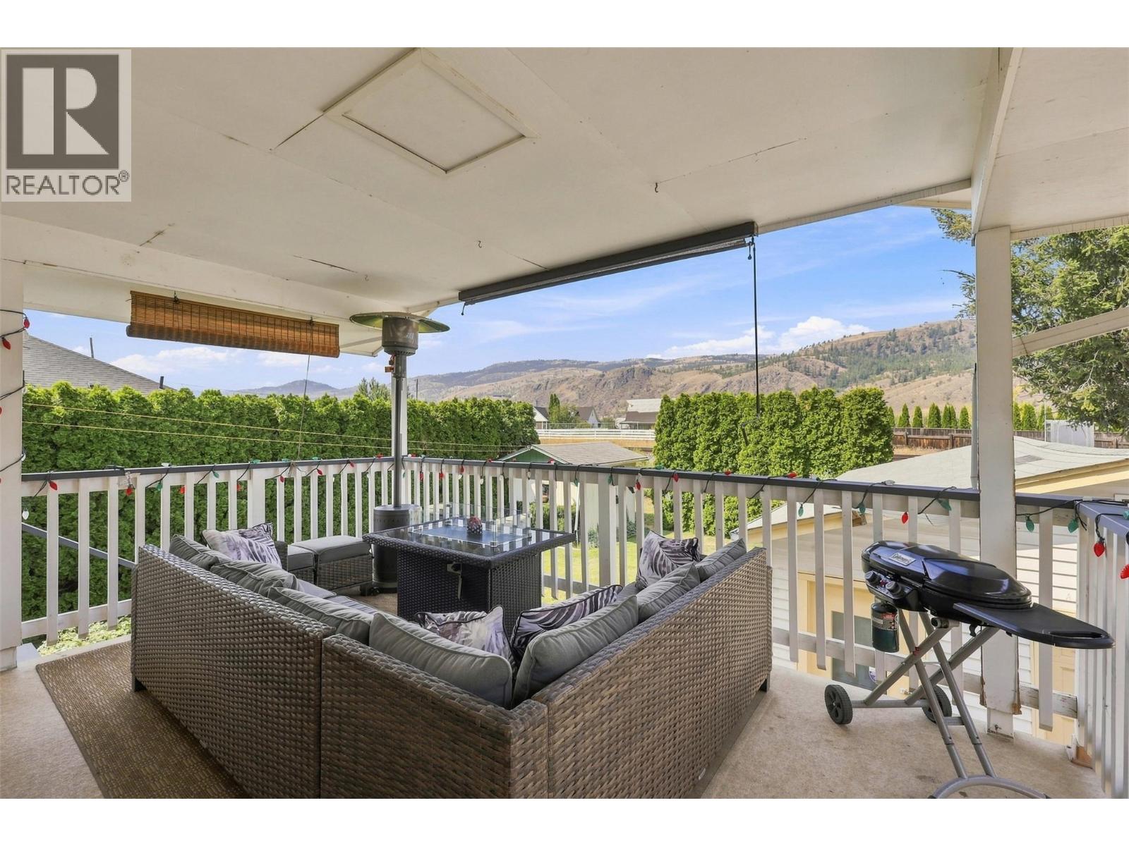 3957 Old Yellowhead Highway, Kamloops