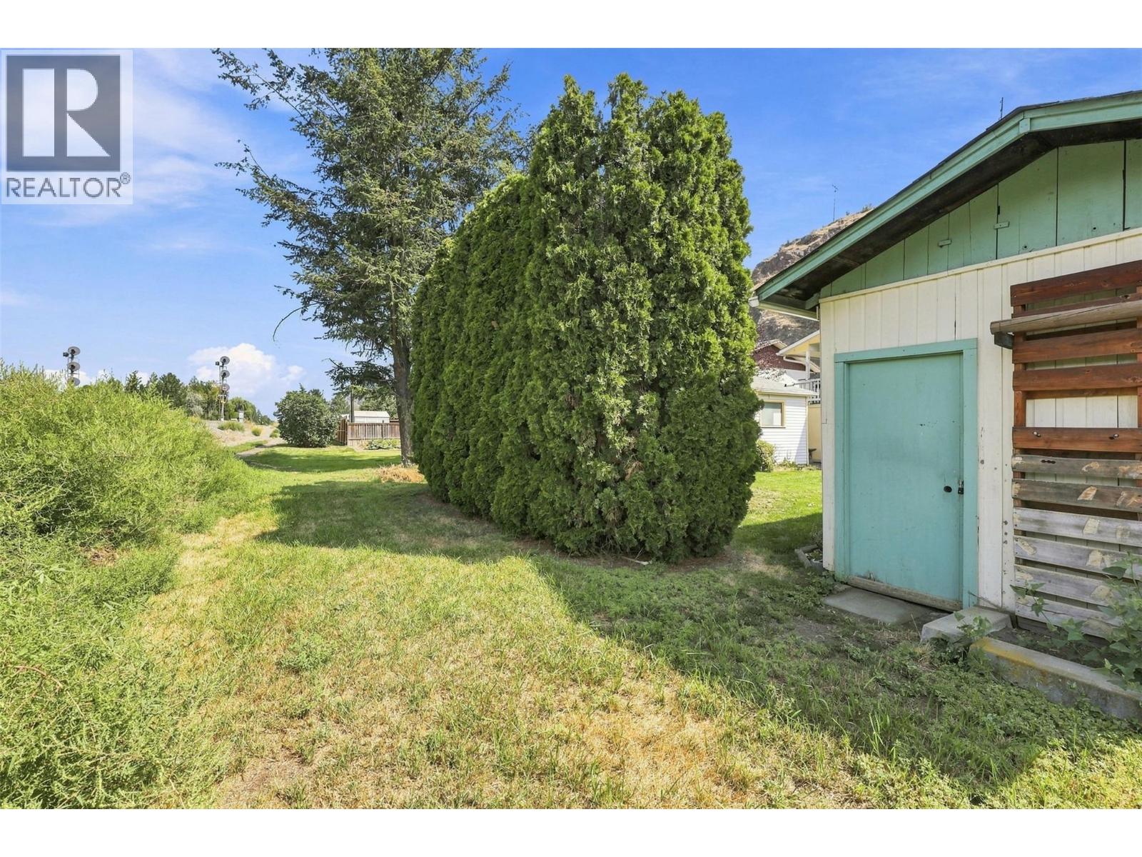 3957 Old Yellowhead Highway, Kamloops