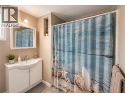 29 Parc P'tiso Street, Edmundston, NB E3V3X7 Photo 10
