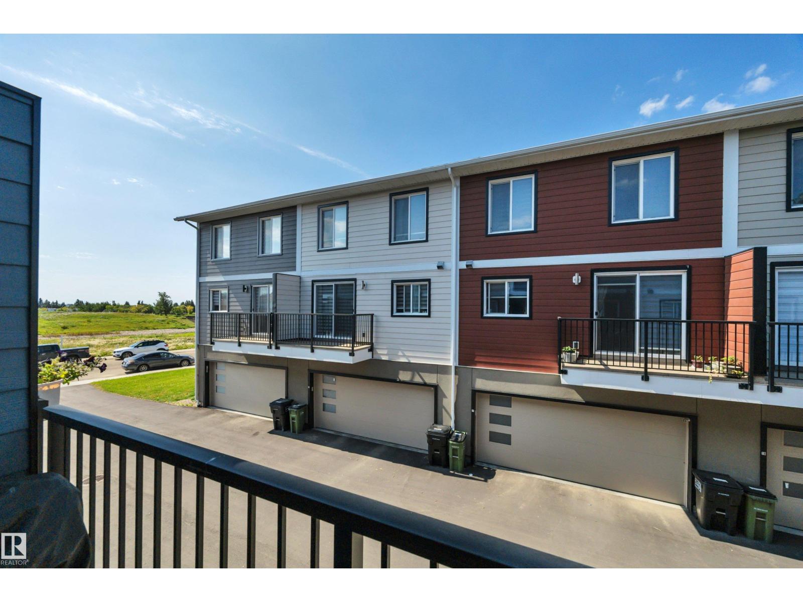 #4 9250 156 AV NW - Image 17