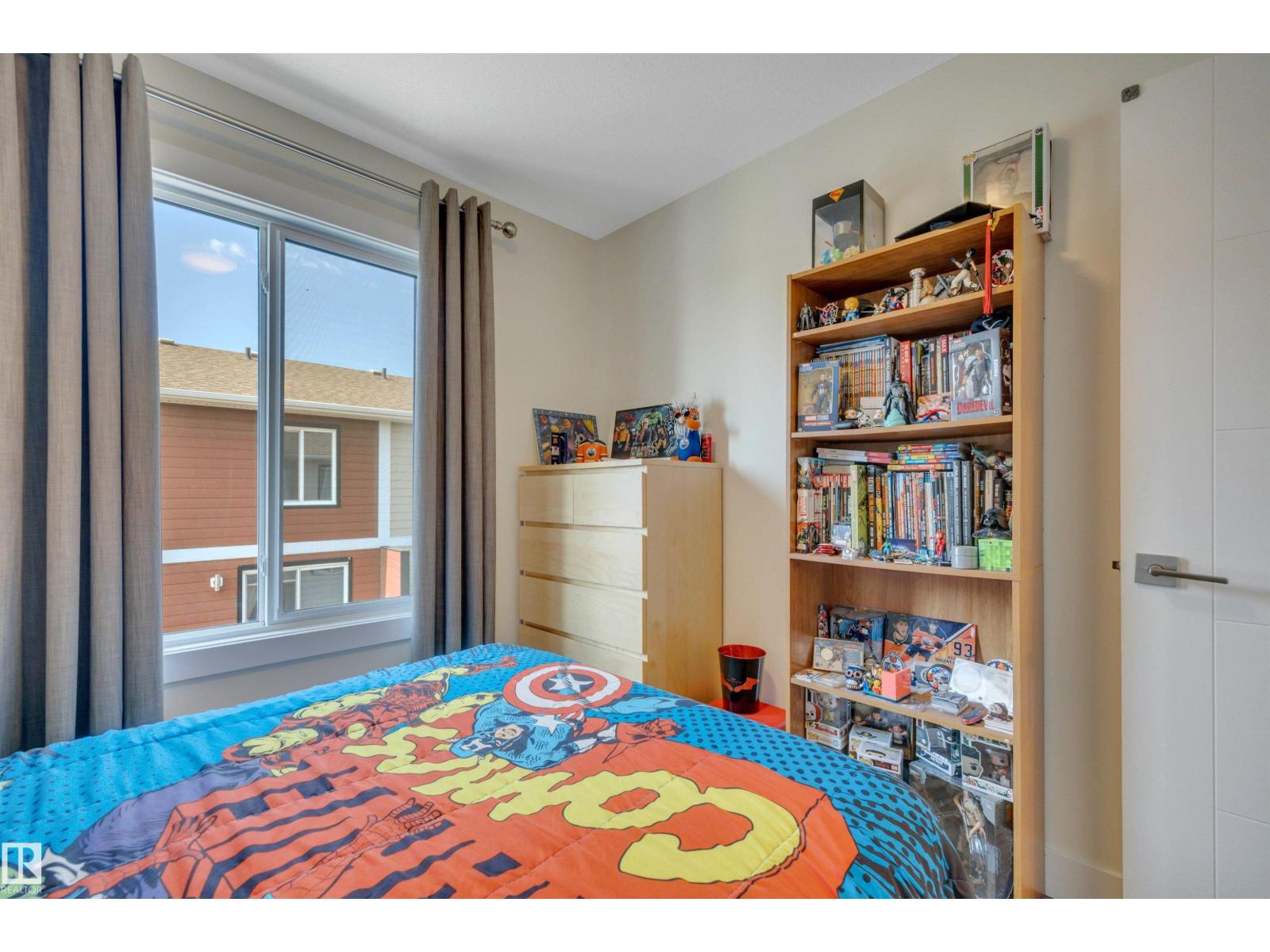 #4 9250 156 AV NW - 30
