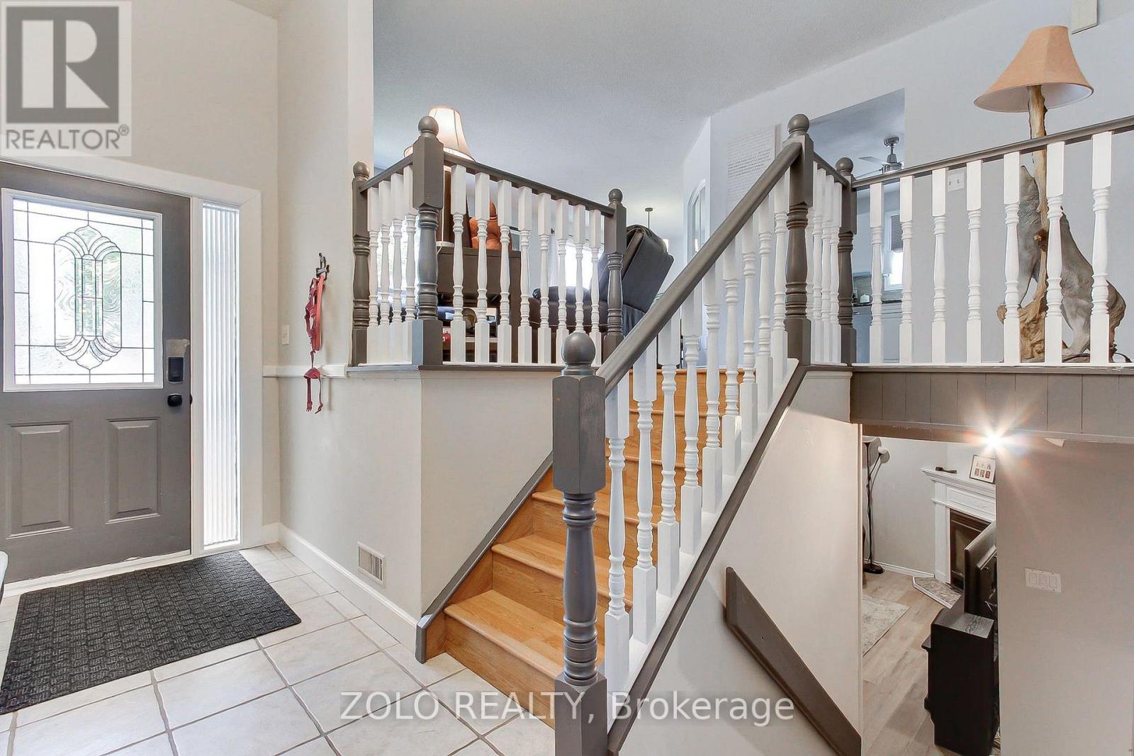 545 COLYER STREET - Image 3