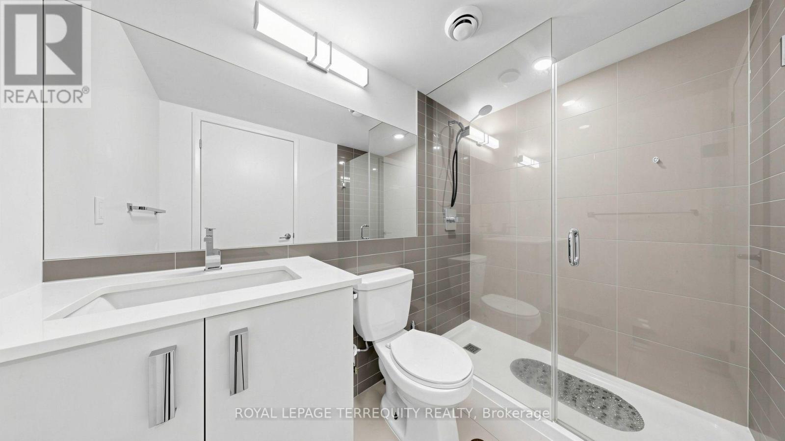 #1410 30 GIBBS ROAD - 30