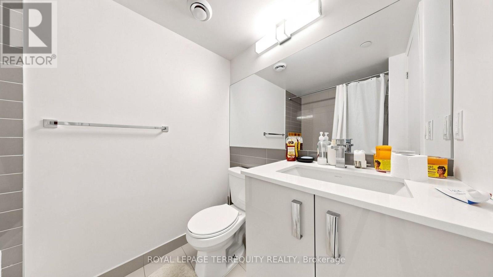 #1410 30 GIBBS ROAD - Image 33