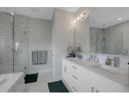 15785 Cranley Drive, Surrey, BC V4A5C3 Photo 20