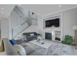 15785 Cranley Drive, Surrey, BC V4A5C3 Photo 6