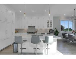 15785 Cranley Drive, Surrey, BC V4A5C3 Photo 9
