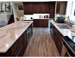 2pc Bathroom - 5922 52 Avenue, Vermilion, AB T9X1X3 Photo 11