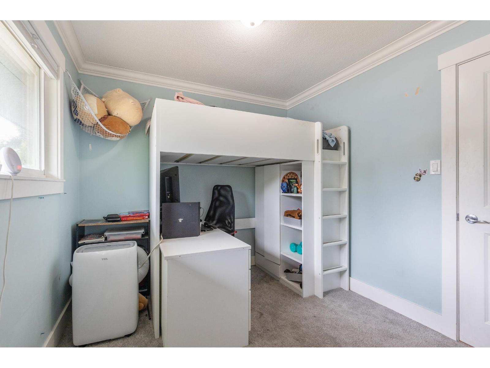 4 Bed, 2 Bath House for Sale in Surrey – 5813 180 STREET, Surrey – MLS# R3158372 - Image 16
