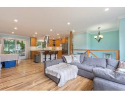 5813 180 Street, Surrey, BC V3S4L2 Photo 9