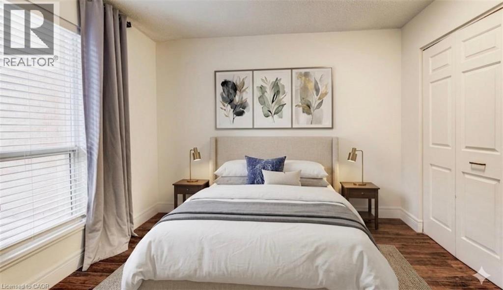 #101 1414 KING Street E - 11