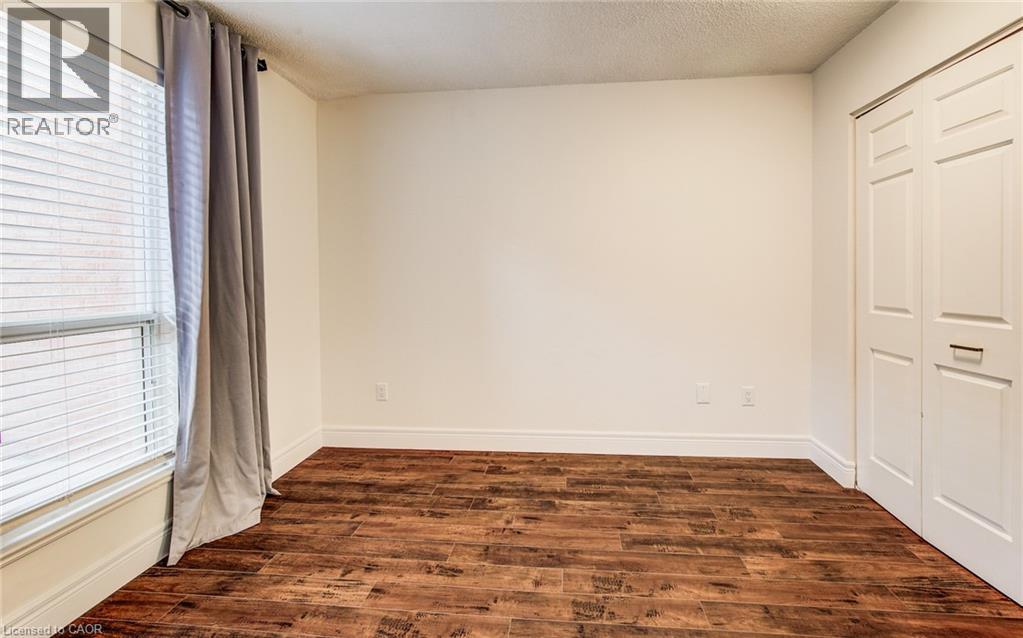 #101 1414 KING Street E - 12