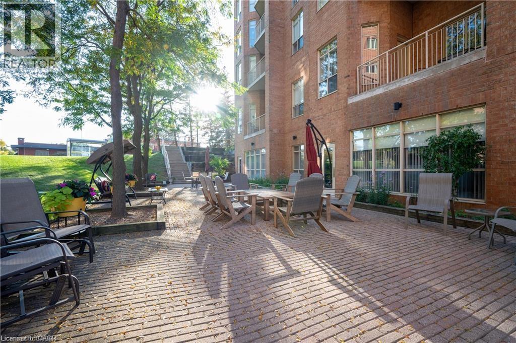 #101 1414 KING Street E - 23