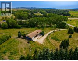 Foyer - 250 Huggard Road, Rural Rocky View County, AB T3Z2C3 Photo 7