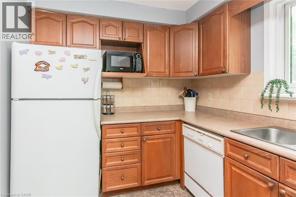 #41 80 OLD COUNTRY Drive - Image 20