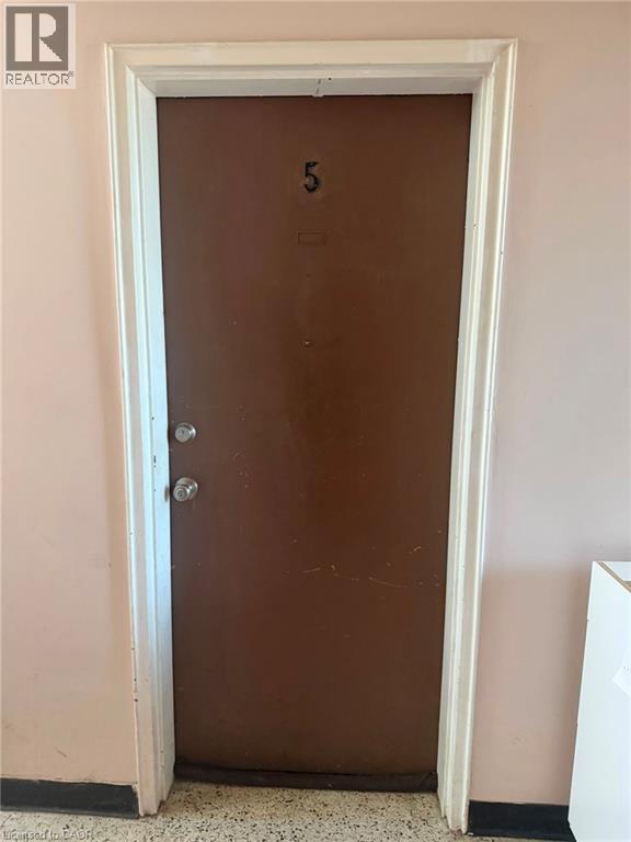 449 HAZEL Street Unit# 5 — photo 2