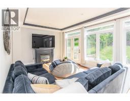 563 Woolgrass Avenue, Waterloo, ON N2V2Y2 Photo 16