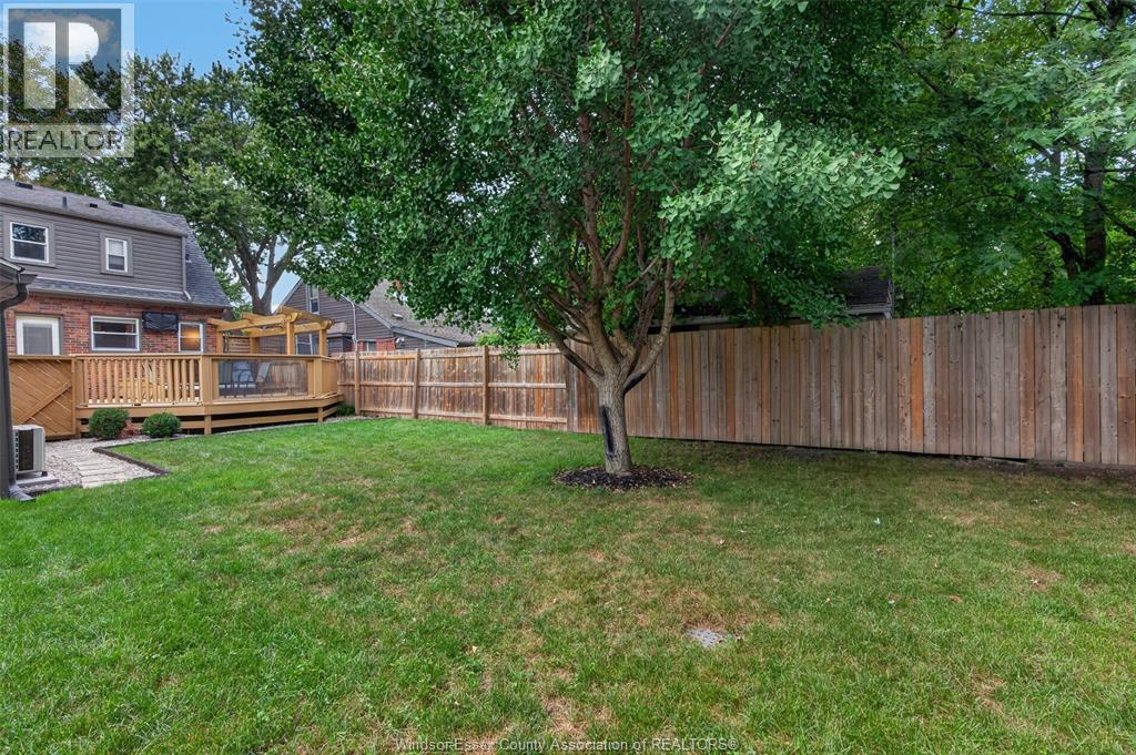 848 EDWARD AVENUE - Image 37