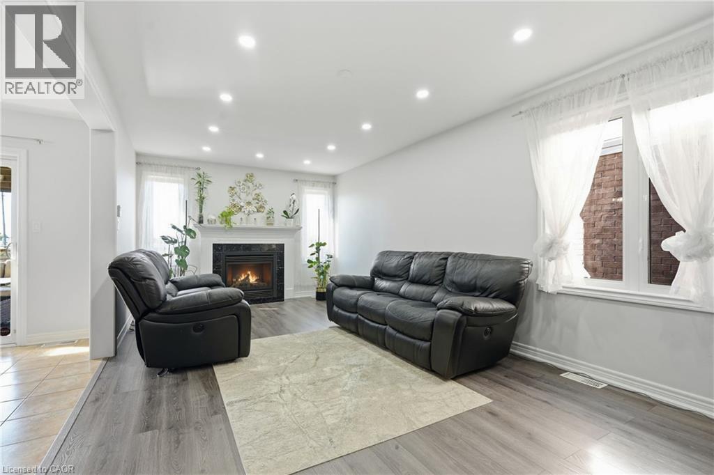 8540 MILOMIR Street - 4