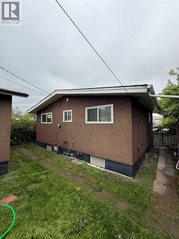 4603 Edmonton Trail NE - 7