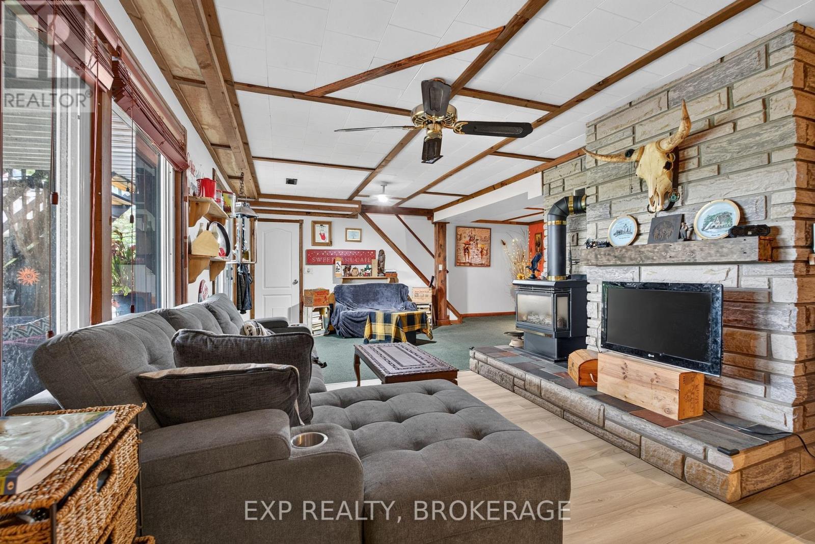 1664 WALLBRIDGE LOYALIST ROAD - Image 28