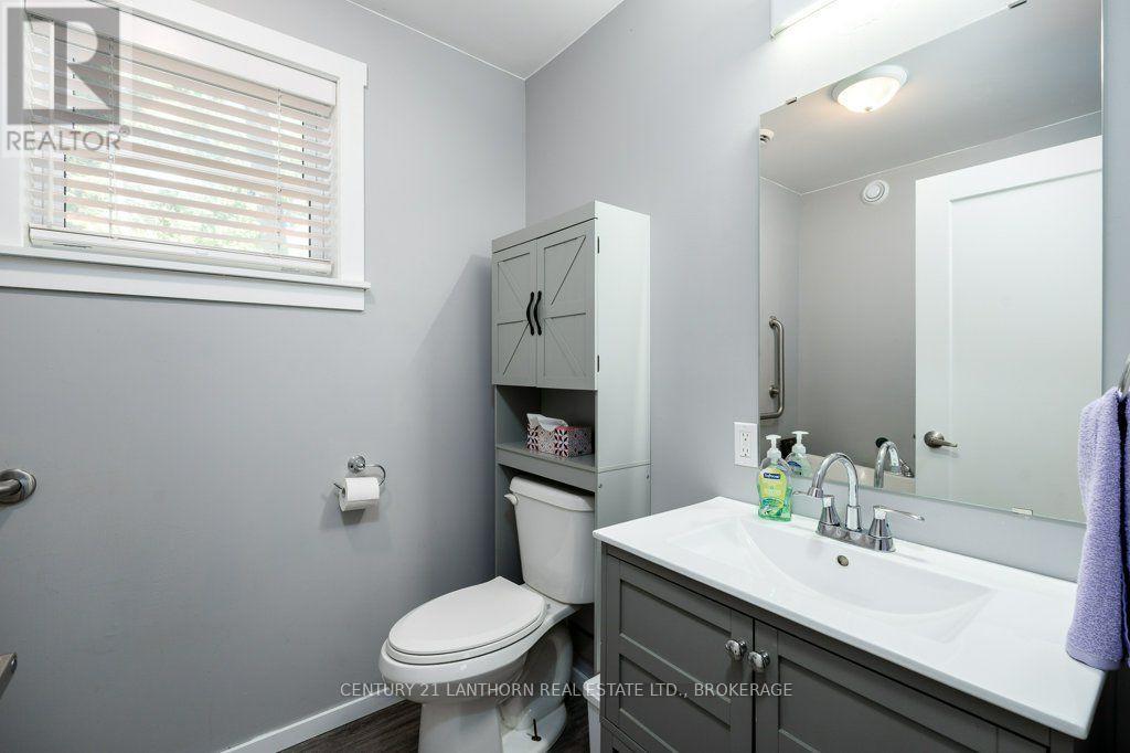 74 COTTAGE LANE - 13