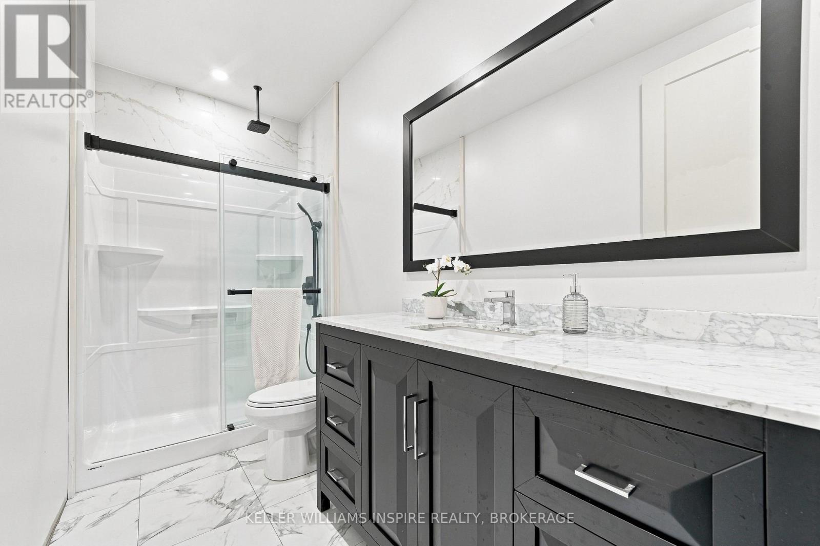 866 GODOLPHIN ROAD - Image 33
