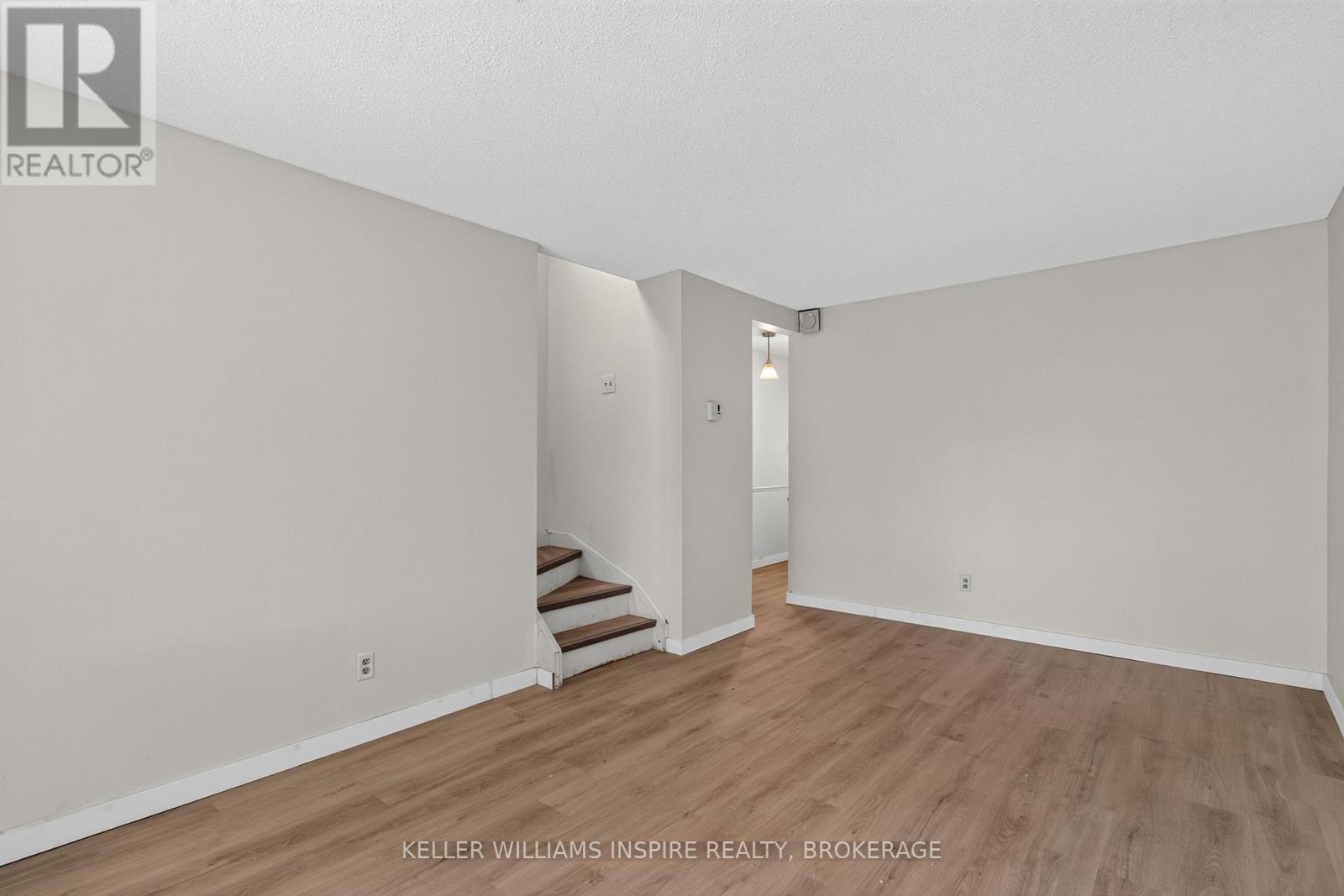 776 GROUSE CRESCENT - 9
