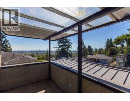 5208 Carson Street, Burnaby, BC V5J2Z2 Photo 29