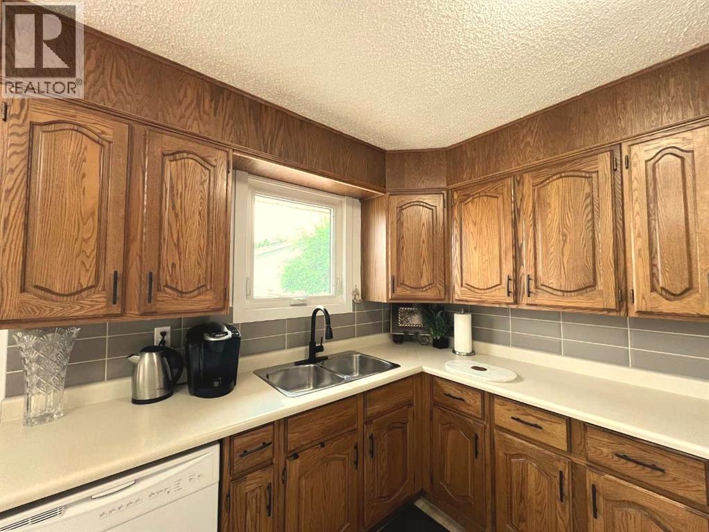 2231 20 Avenue SE - Image 6