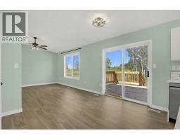 2pc Bathroom - 723020 Range Road 95, Beaverlodge, AB T0H0C0 Photo 11