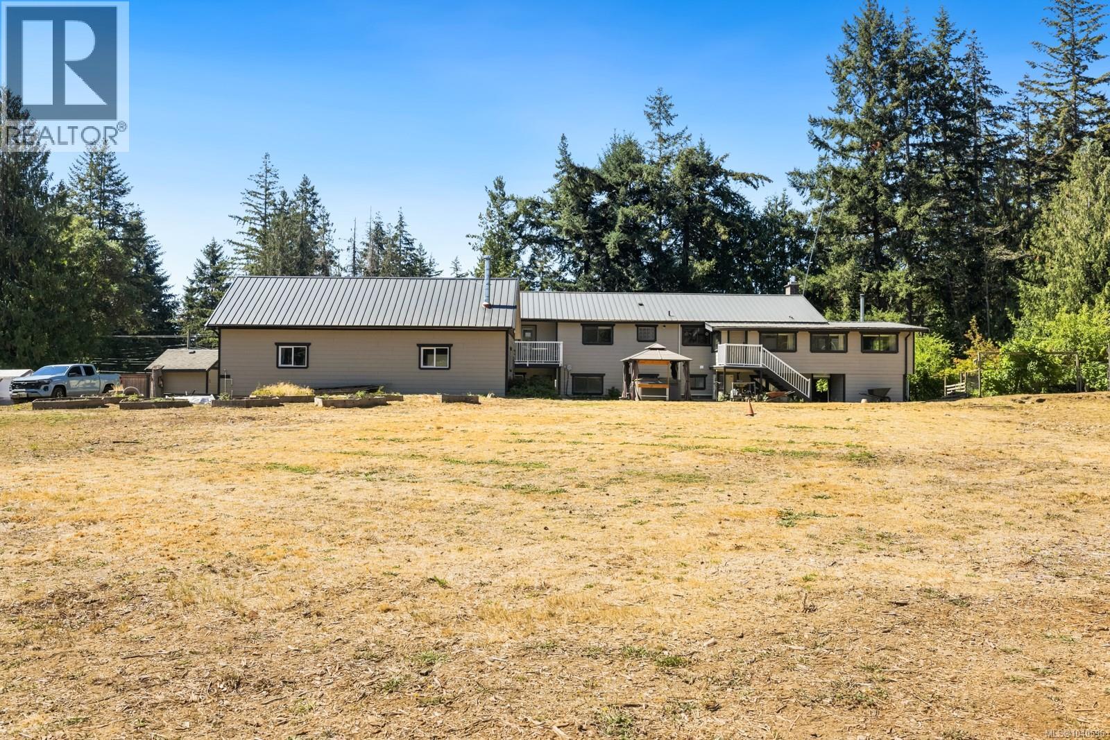 3445 Cobble Hill Rd - 6