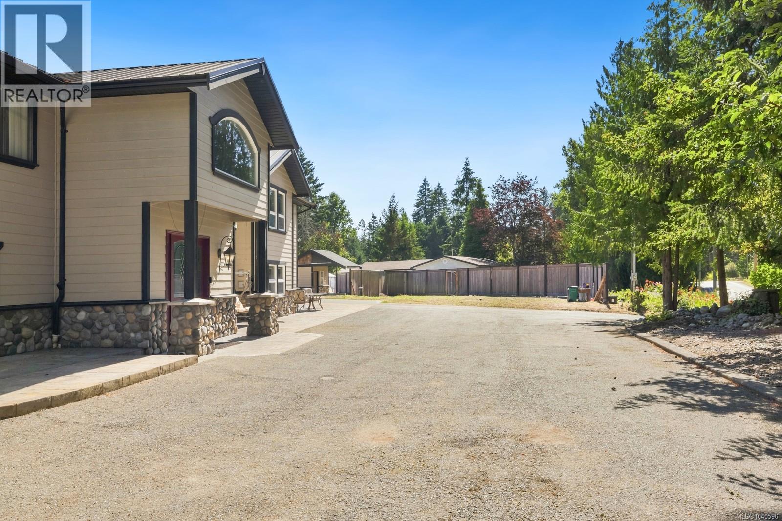 3445 Cobble Hill Rd - 3