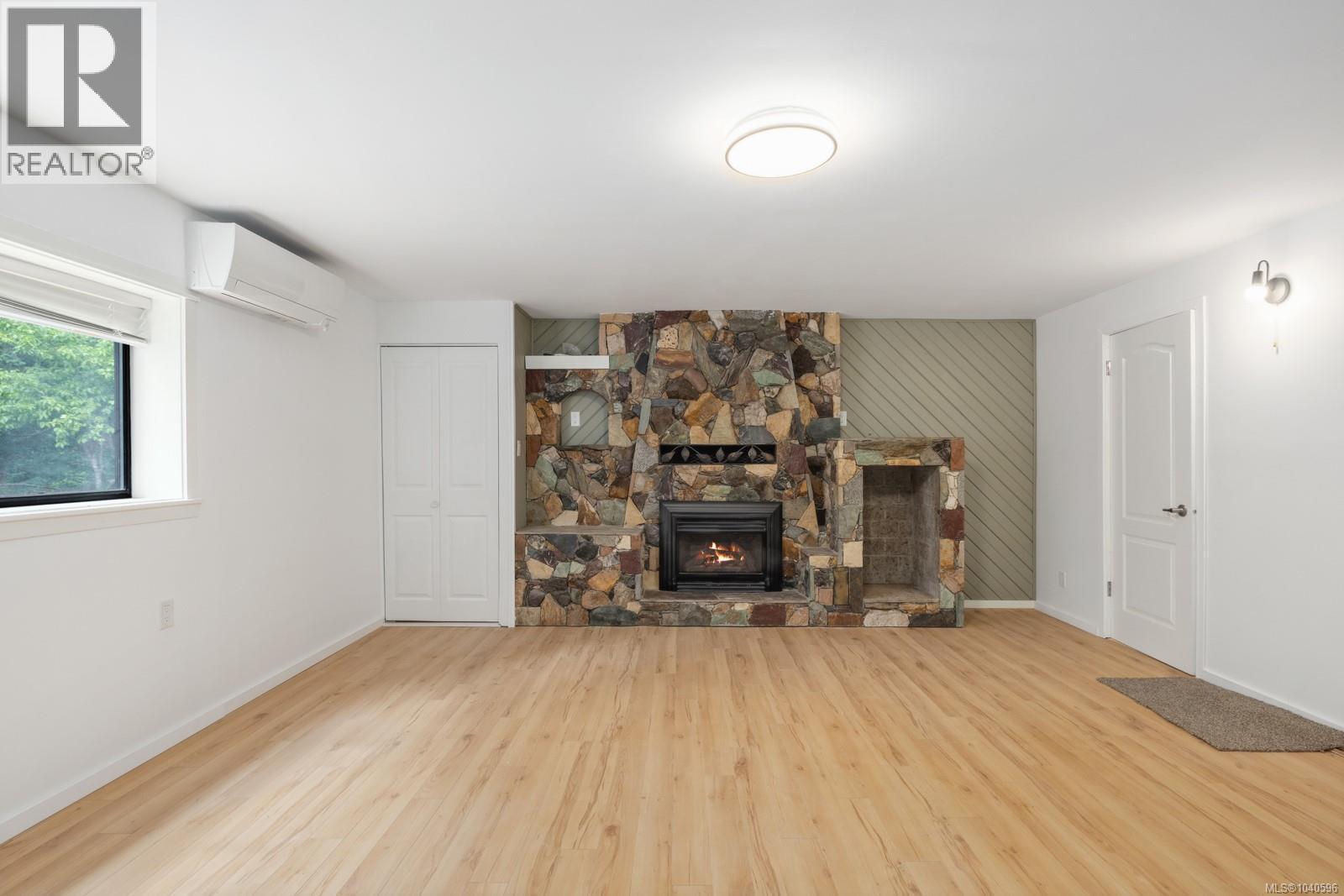 3445 Cobble Hill Rd - 33
