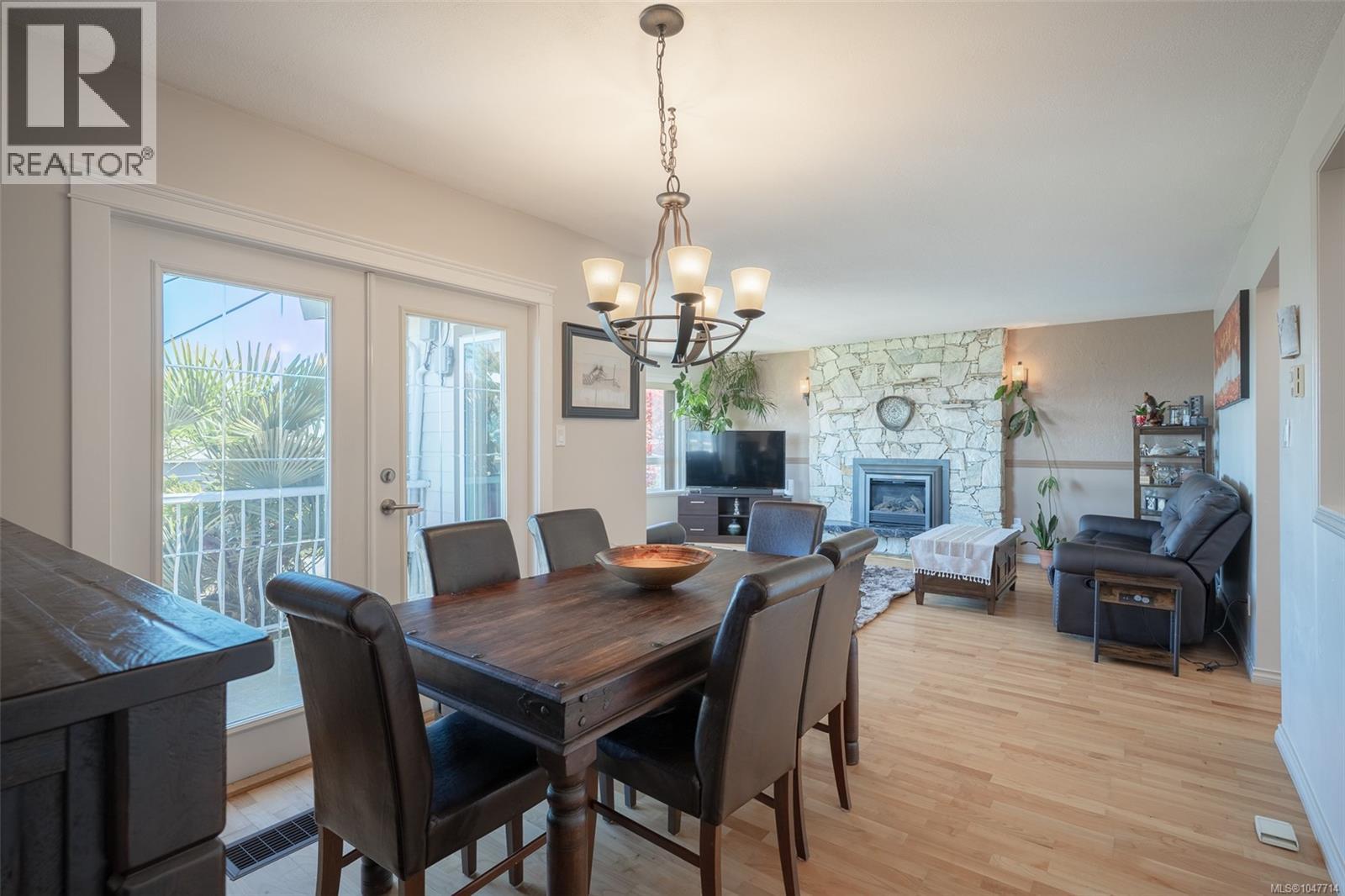 375 Cariboo Dr - 39