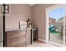 921 Eden Oak Court, Kitchener, ON N2A0H4 Photo 11