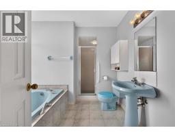 7011 Dickenson Road E, Mount Hope, ON L0R1W0 Photo 27
