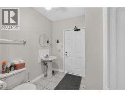 7011 Dickenson Road E, Mount Hope, ON L0R1W0 Photo 30