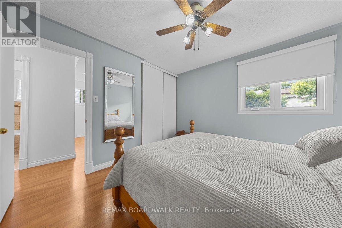 6584 LEGAULT STREET - Image 25